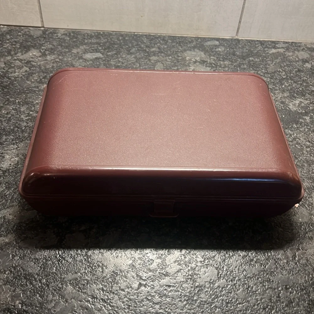 Personal Valet Organizer Case by Tupperware. In excellent condition. Unisex